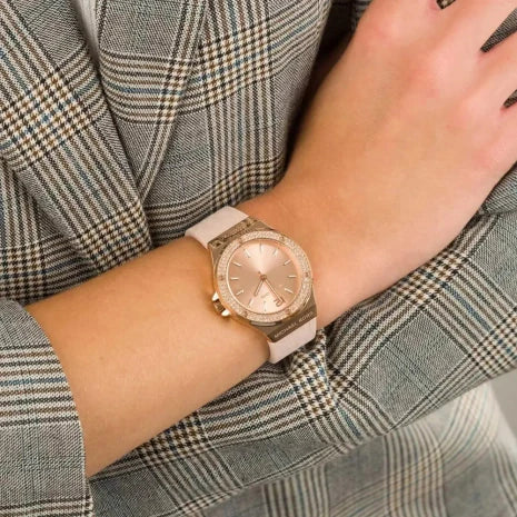 Montre Michael Kors MK7282 Lennox cadran or rose bracelet en silicone rose