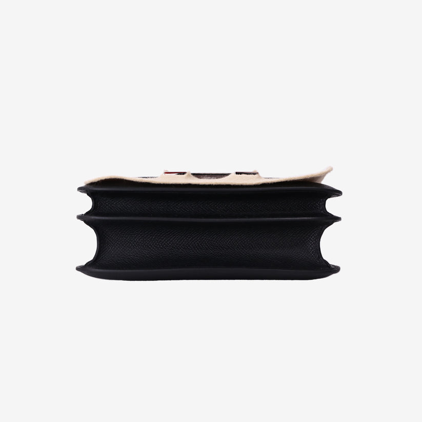 Sac Hermès Constance 18  Epsom noir et finitions en palladium