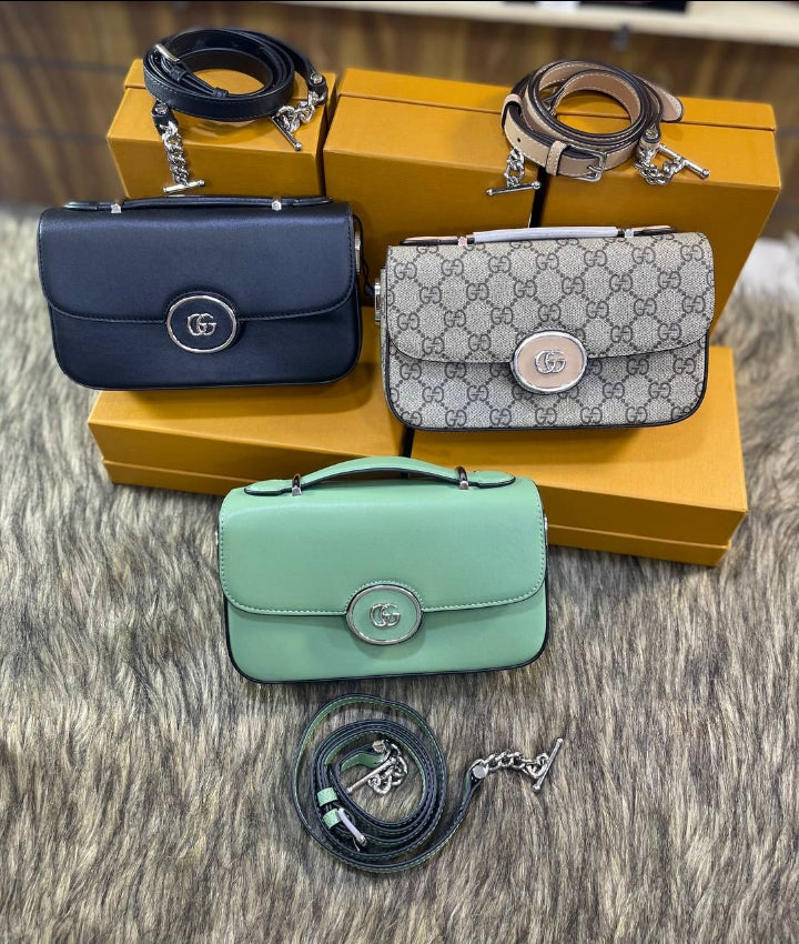 Petite GG mini shoulder bag