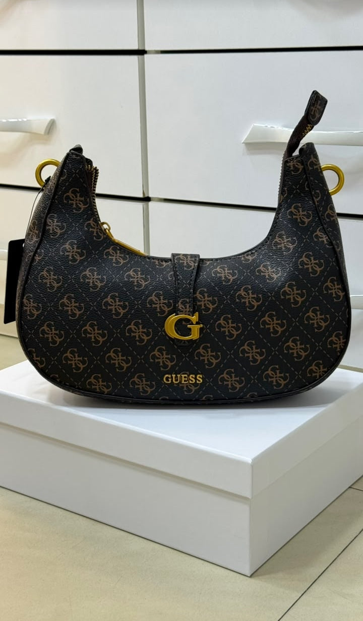 Sac porté épaule noir Kuba avec fermeture zippée sur le dessus