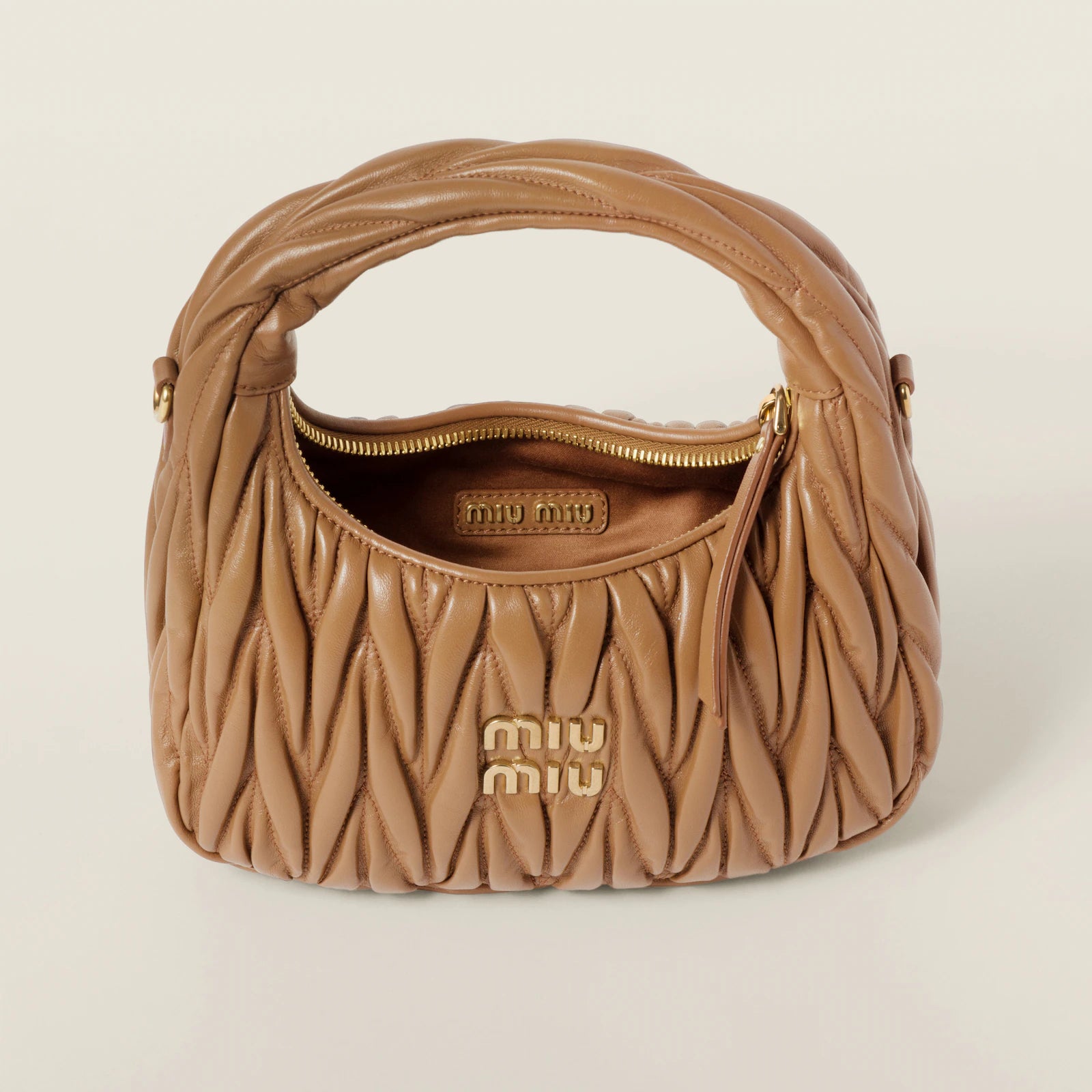 MIÛ MIÜ Sac hobo Wander nappa matelassé