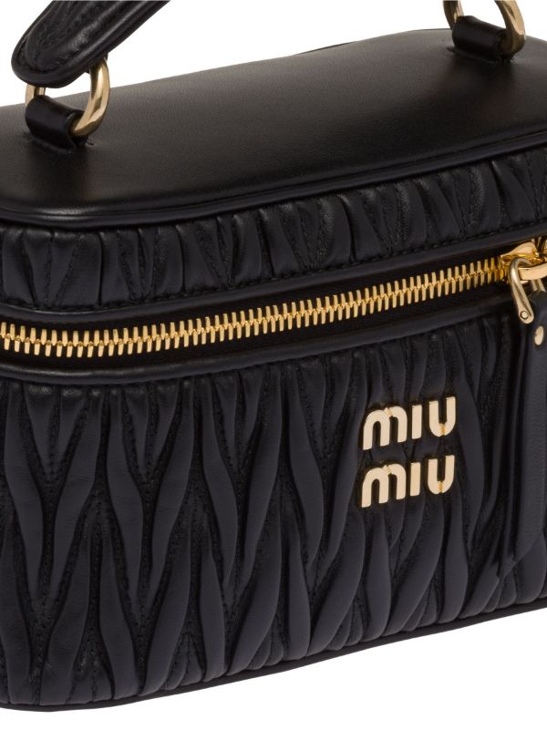 MIÛ MIÜ 
mini sac Nappa à design matelassé