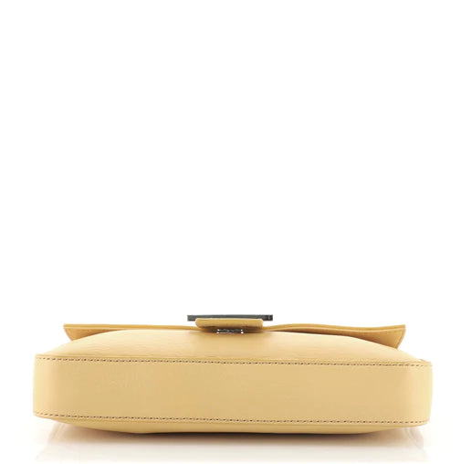 Fêndï Convertible Baguette Crossbody Leather Medium