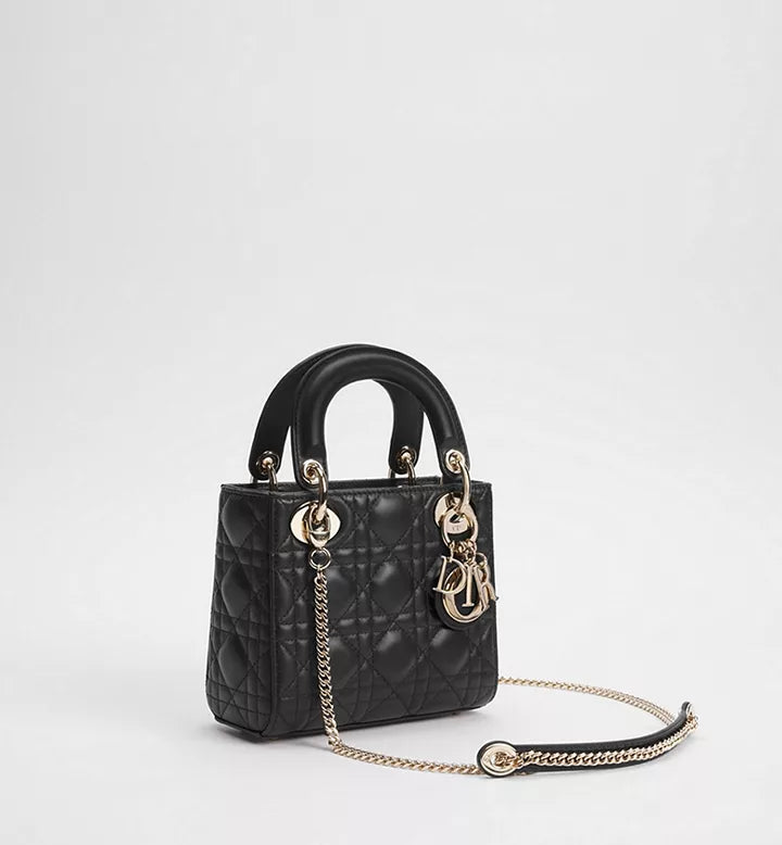 Sac Ladÿ Dior Mini
Cuir d'agneau Cannage noir