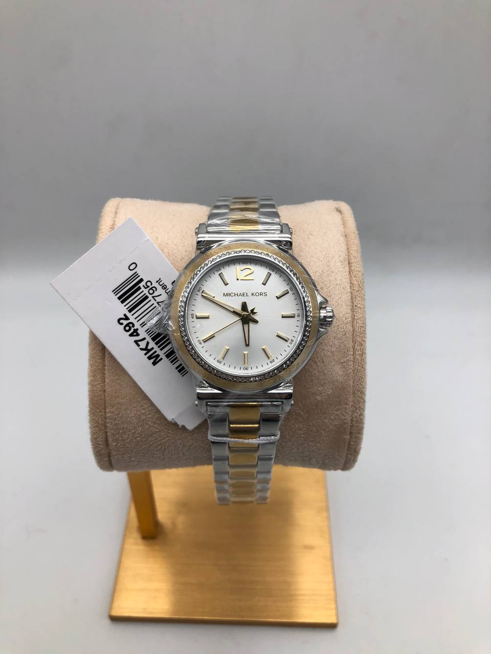 Mich@el Kors
Mini montre Maren bicolore avec pierres pavées