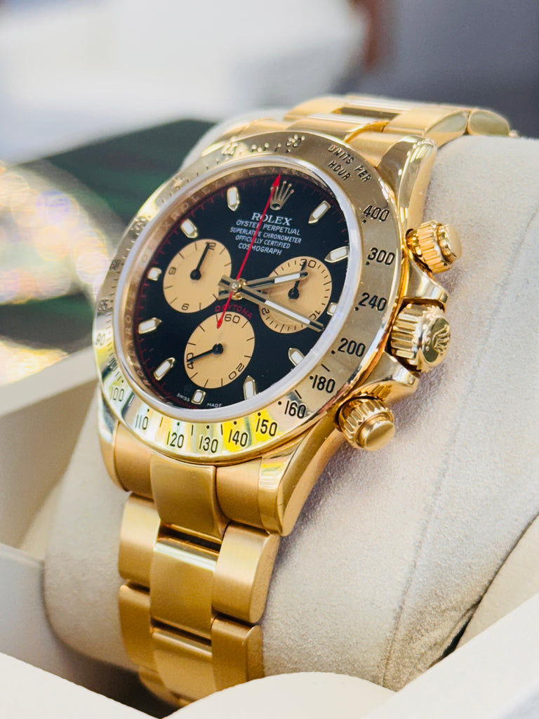 Rolex Cosmograph Daytona « Paul Newman » 40 mm Or jaune Cadran noir