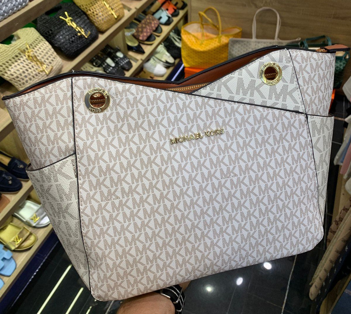 Mich@el Kors Jet Set Grand sac à bandoulière avec logo signature, vanille, Fourre-tout