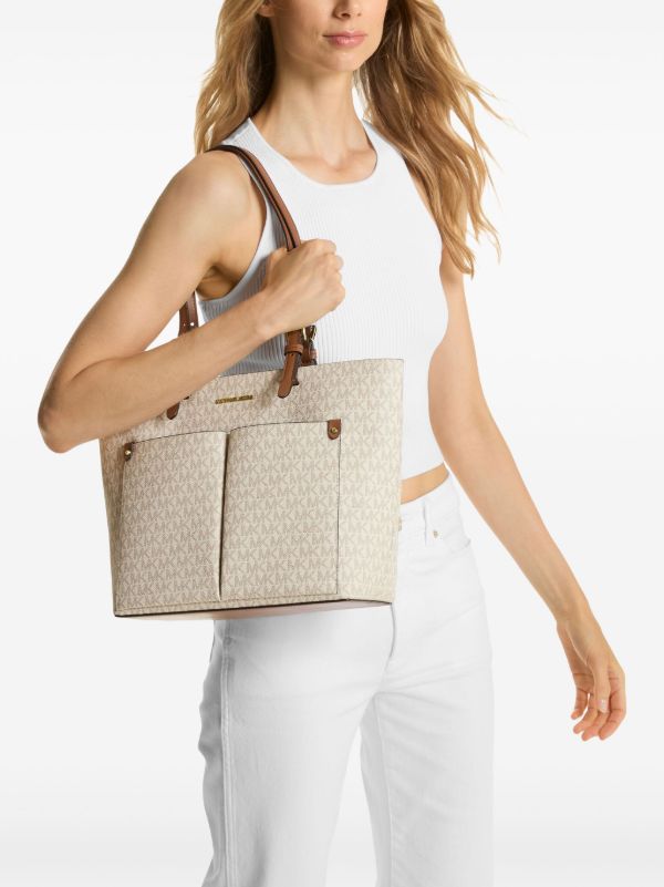 MK Outlet
Sac fourre-tout Jet Set de taille moyenne à logo et à pochette