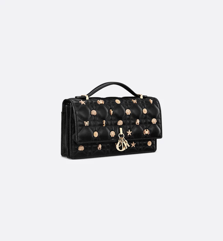 Mini sac My Diôr 
d'agneau Cannage noir et studs dorés Dior Cabinet de Curiosités