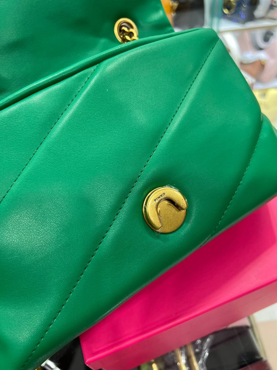 Pïnkô Classic Love Puff Shoulder Bag - Green | Editorialist