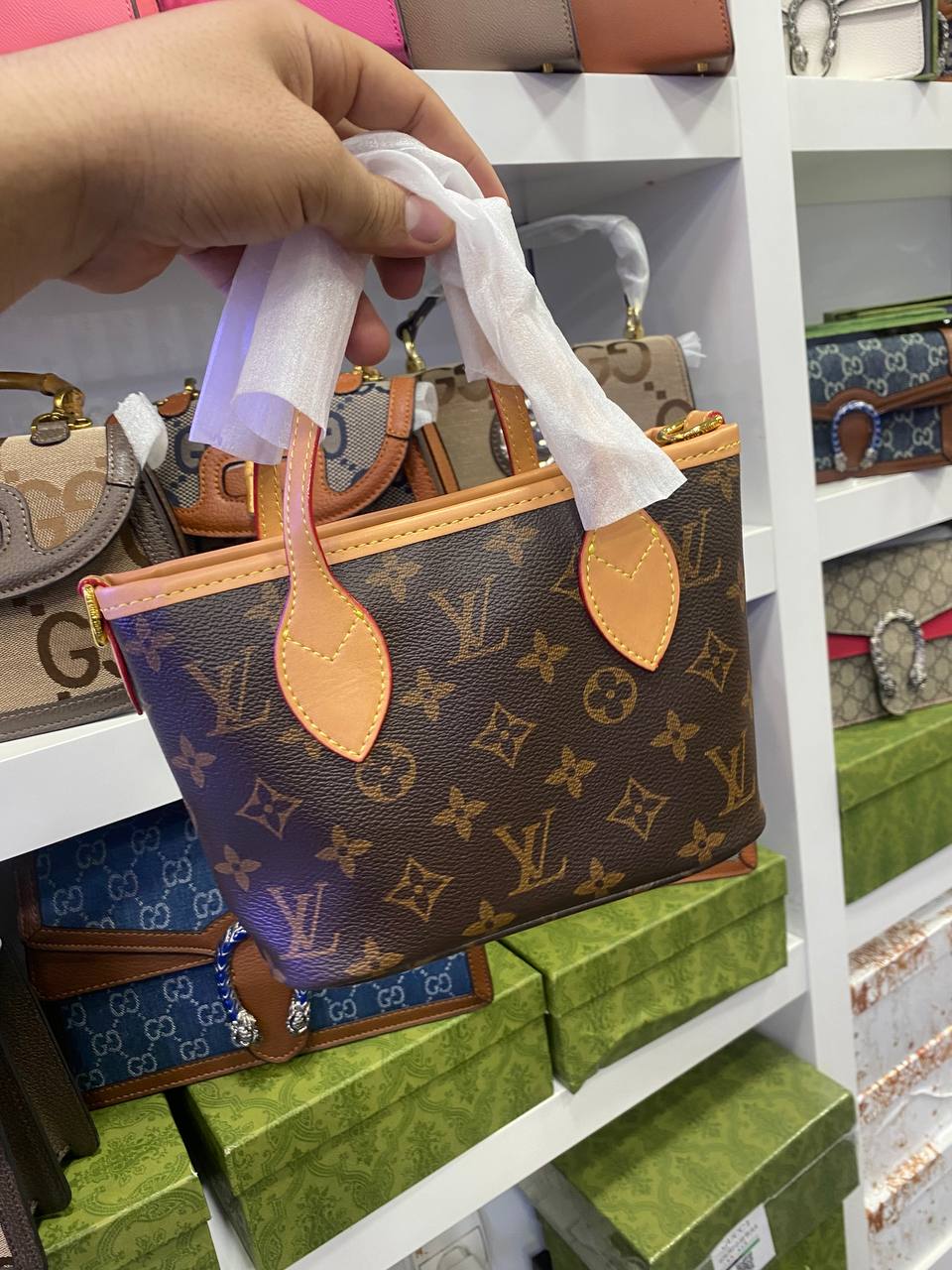 LV Sac Neverfull BB