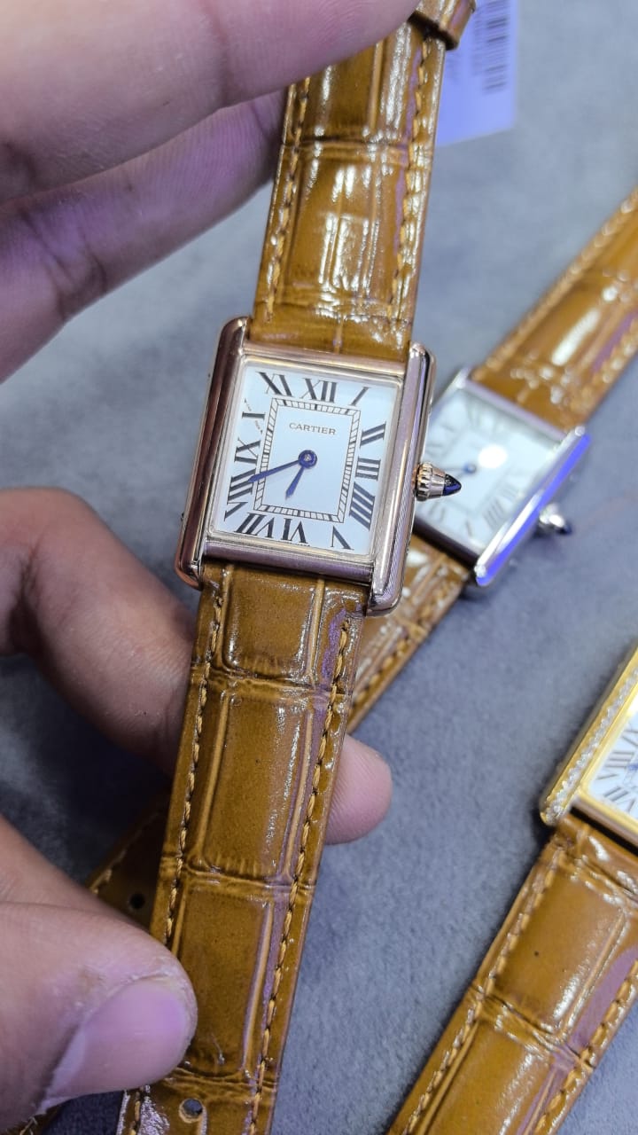 C@rtier Montre Tank Louis