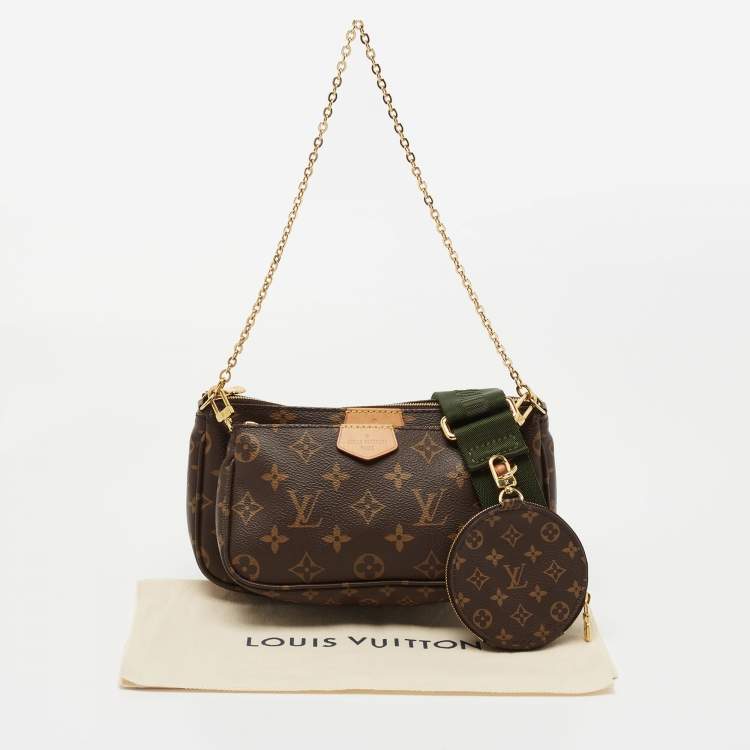 LV 
pochette Multi Accessories