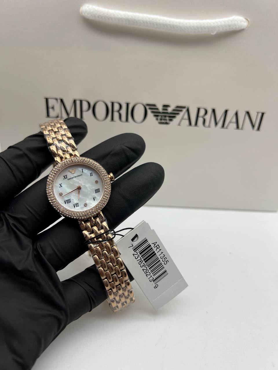 Montre Empôriô Armani pour femme, AR11355