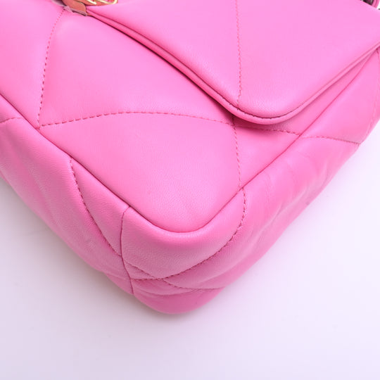CH@NEL
CHANEL 19 bag 31 series shoulder bag AS1160