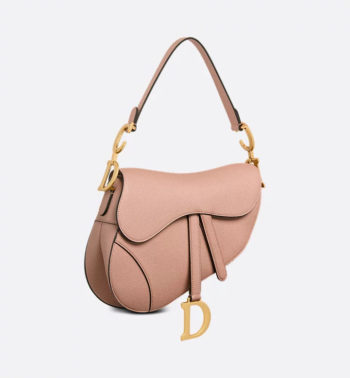 CD Sac Saddle à bandoulière de veau grainé couleur fard