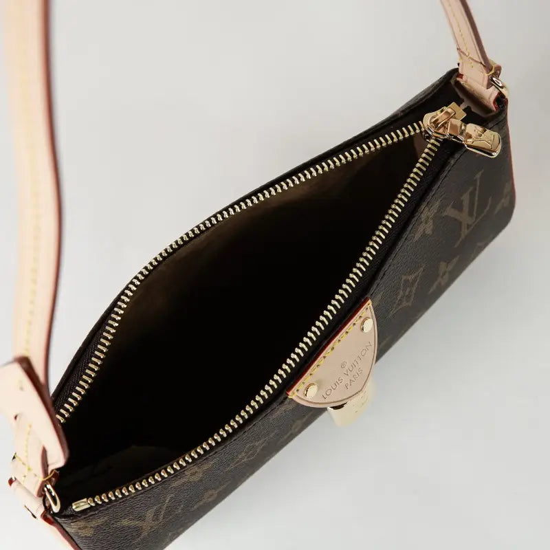 LV Pochette Tirette