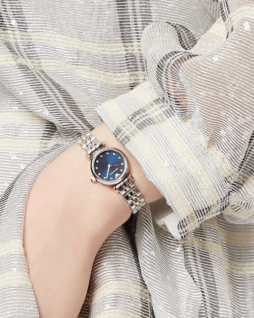 Montre Empôriô Armani de luxe Pour femme, AR11222