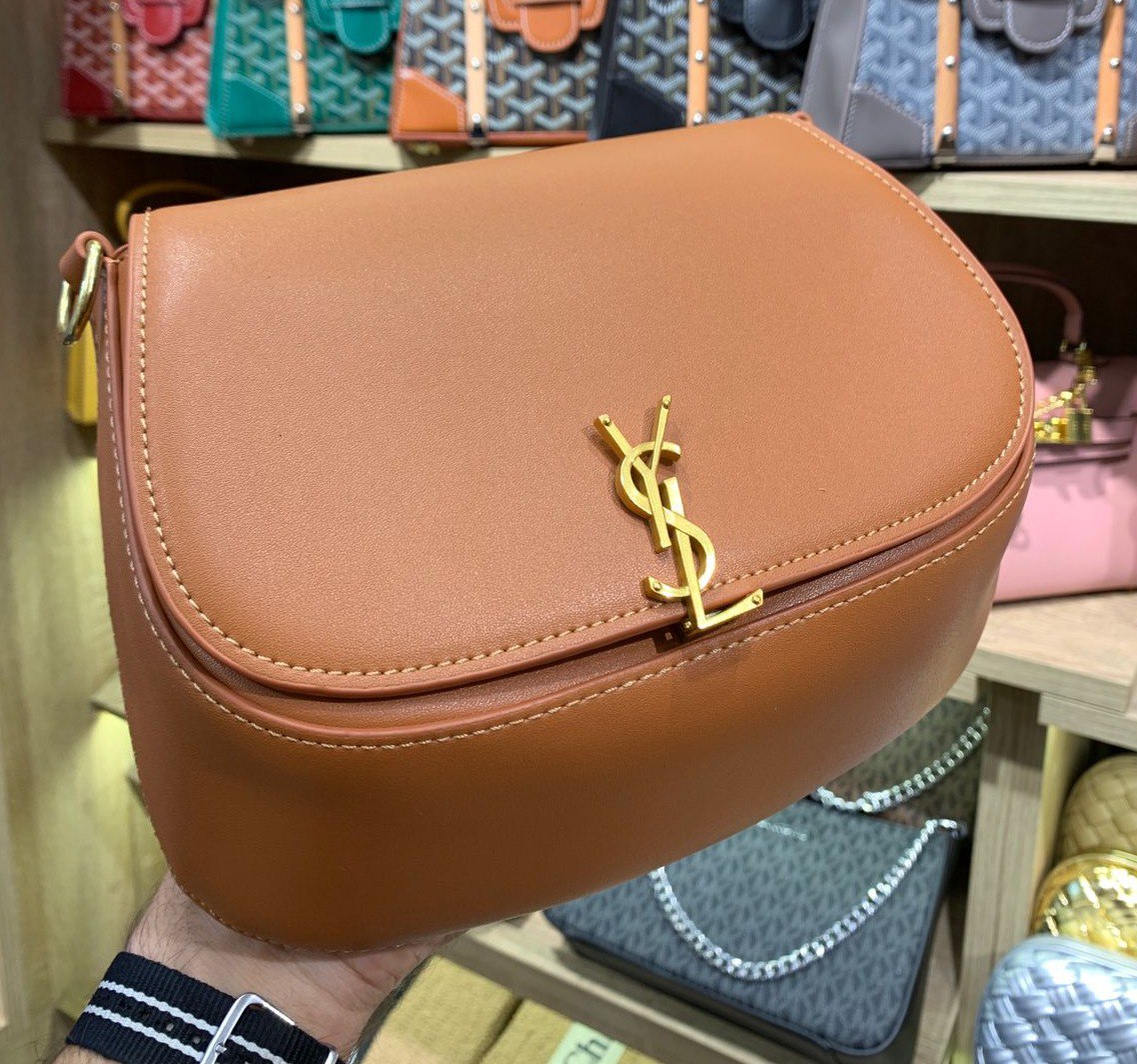 YSL VOLTAIRE EN BOX 
DARK CORK