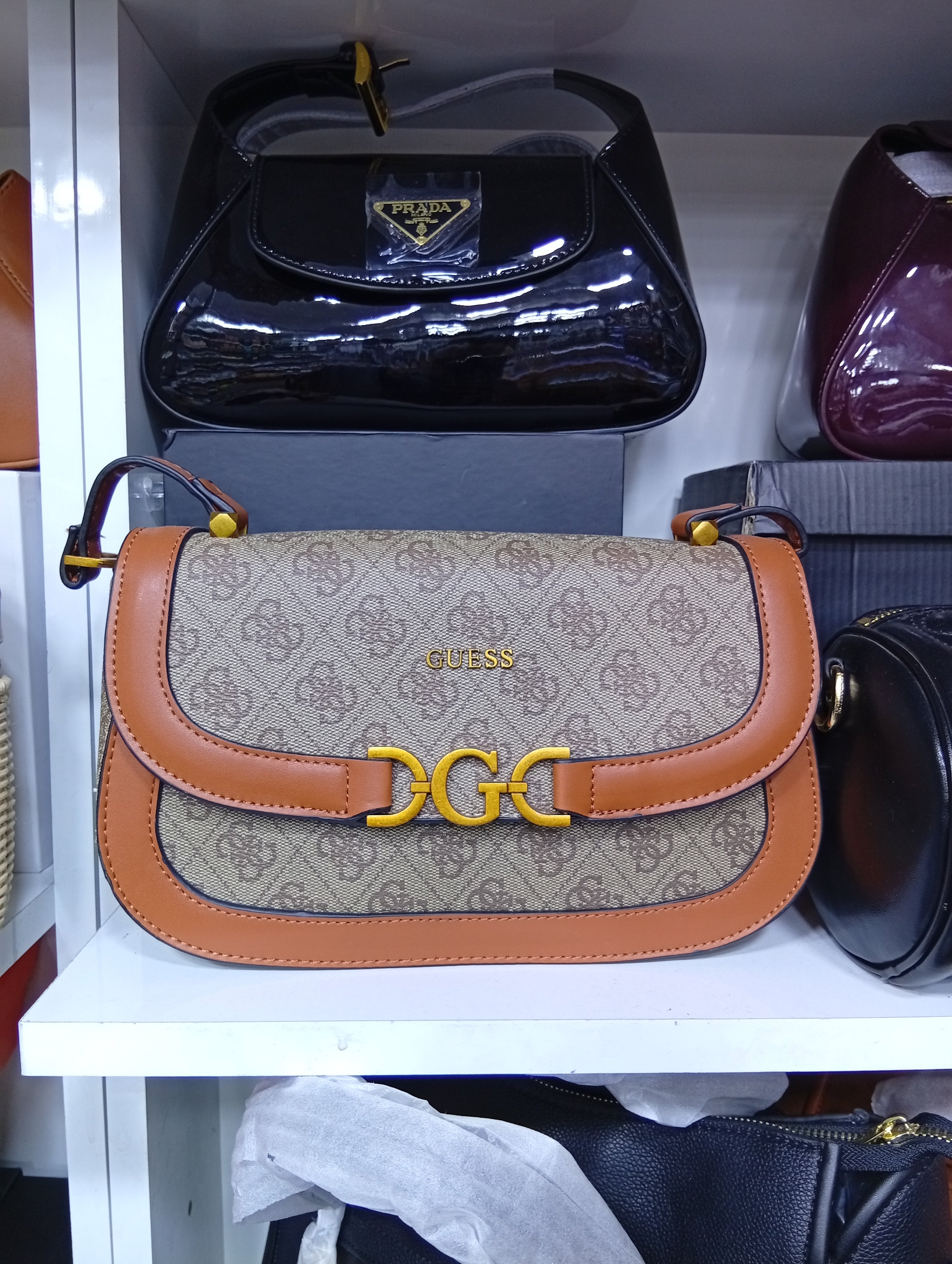 Gûess Sac bandoulière Dagan 4G avec logo