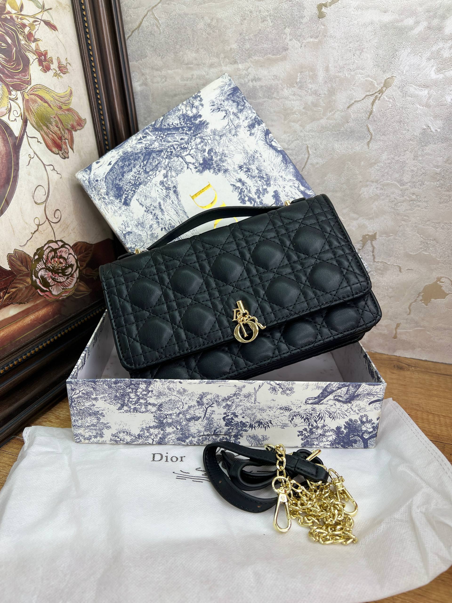 Sac Top Handle My Diôr 
d'agneau Cannage noir