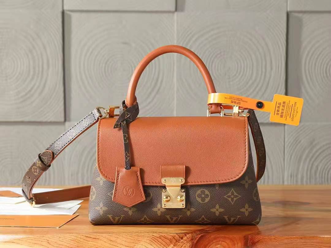 LV Sac Madeleine BB En cuir