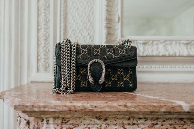 GG Jacquard Black Denim GG Monogram Sac à bandoulière Dionysus de veau texturé