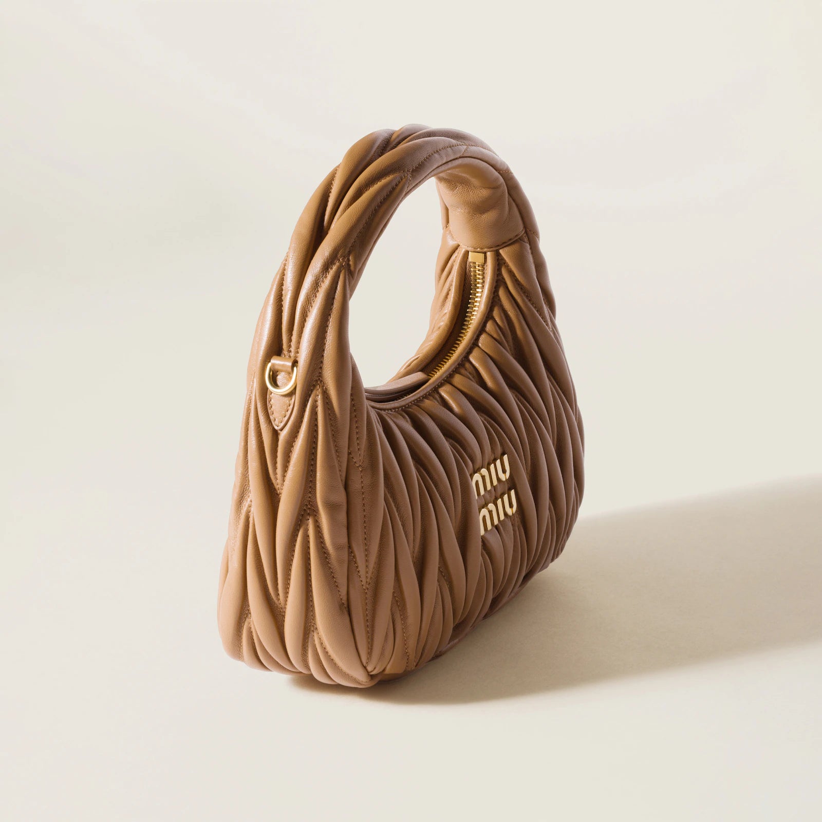 MIÛ MIÜ Sac hobo Wander nappa matelassé