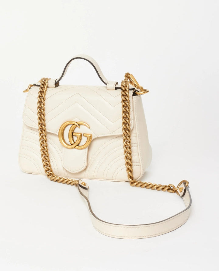 GG Sac à main GG Marmont  blanc à chevrons avec poignée supérieure