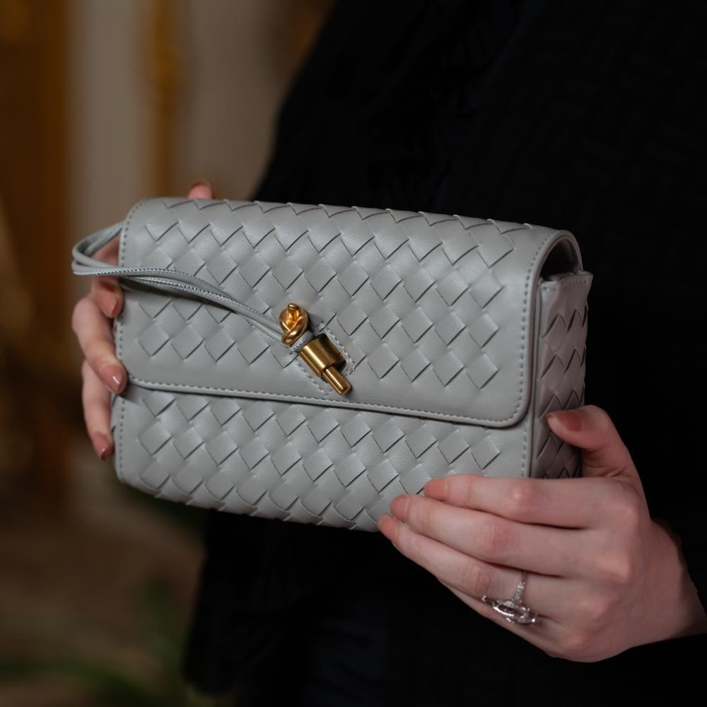 SAC À BANDOULIÈRE À NŒUDS TRESSÉS DORINA