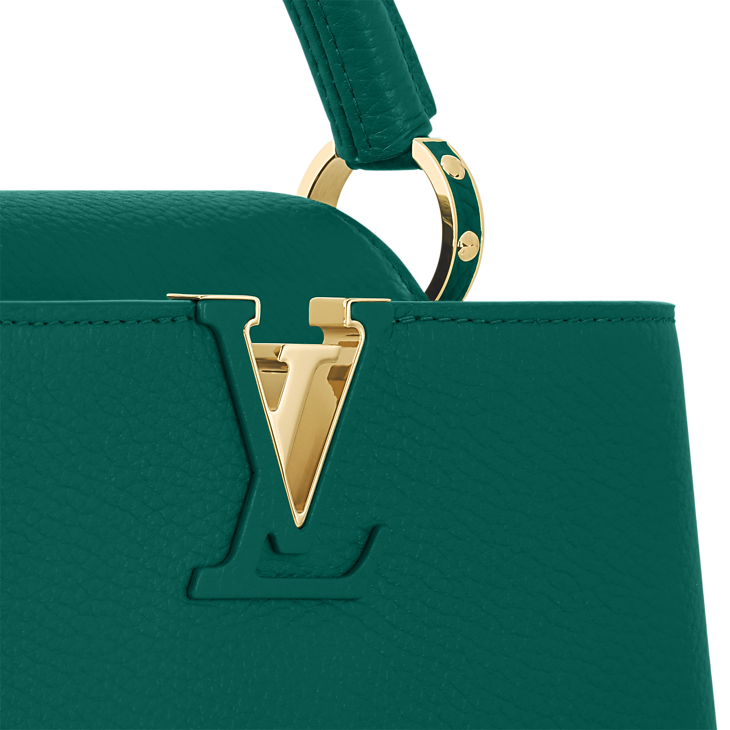 LV Sac Capucines BB