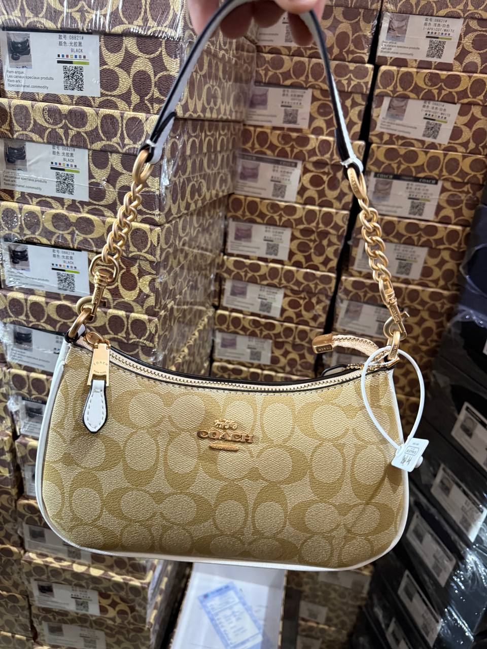 Co@ch Sac épaule Teri en toile exclusive