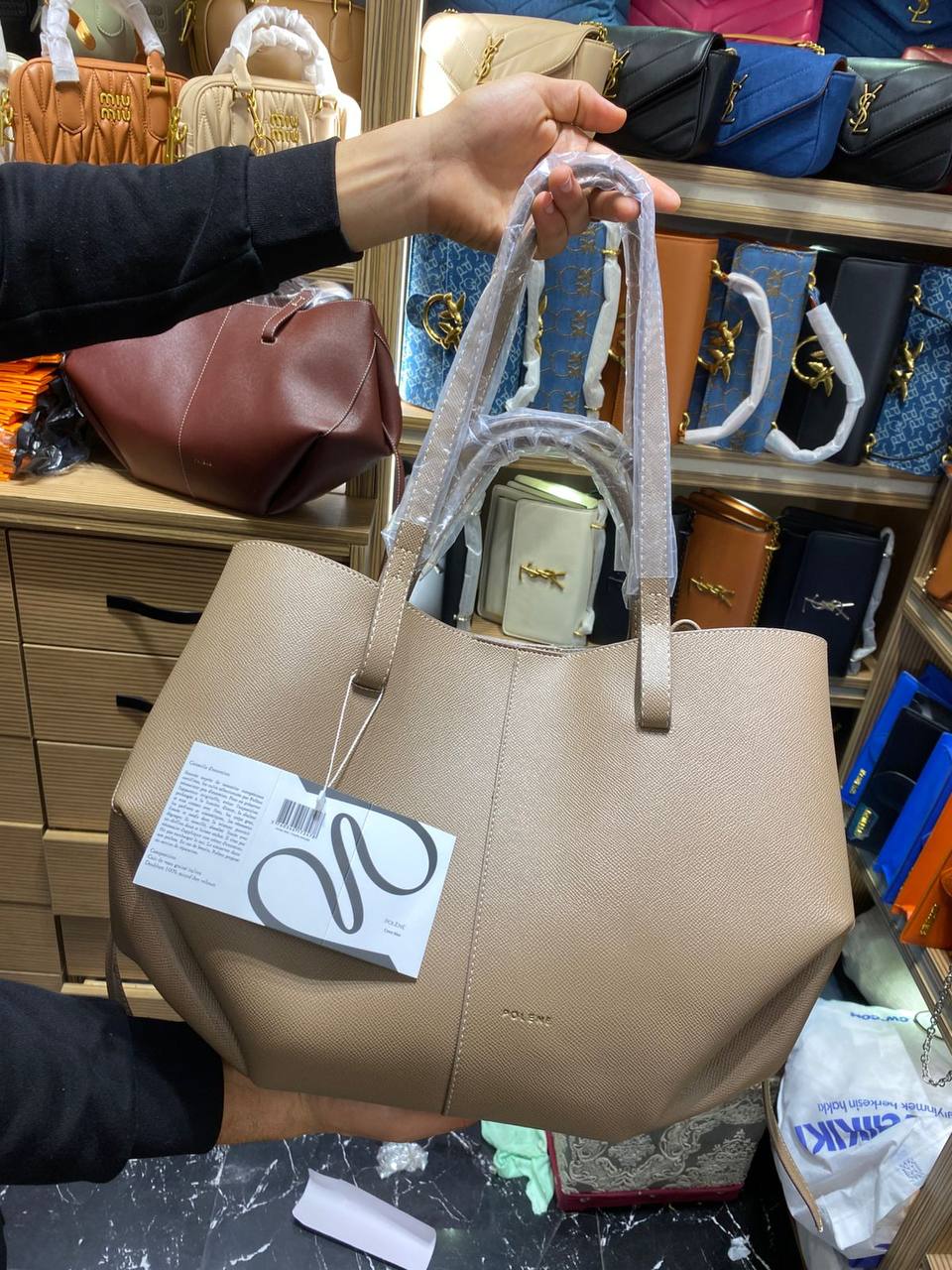 Pôlène Cyme Mini
Edition Taupe Grainé