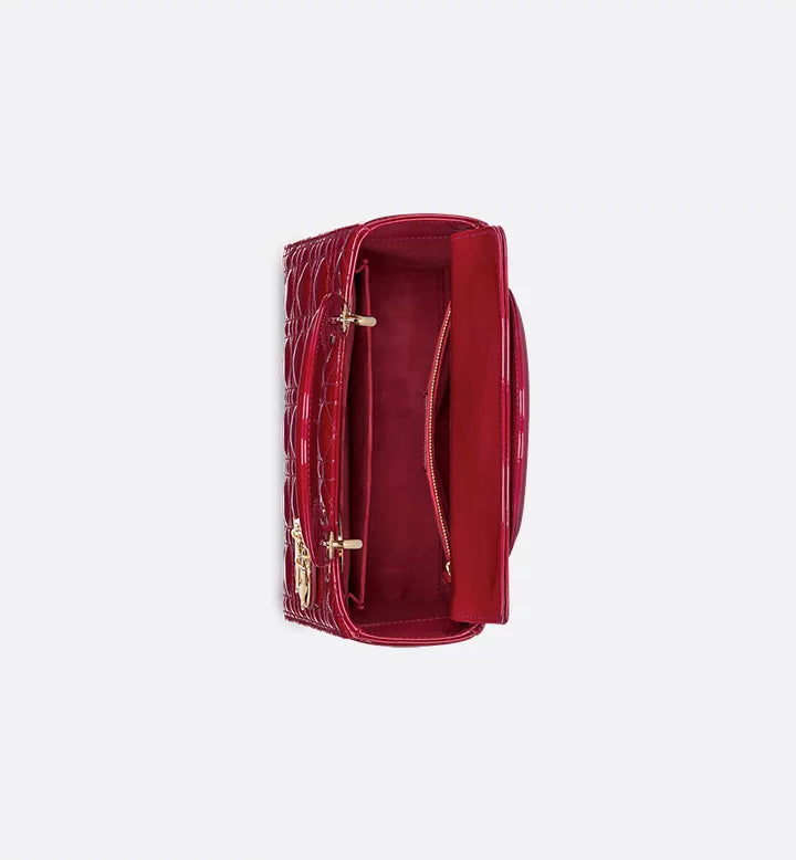 Sac Ladÿ Diôr Medium
de veau Cannage verni rouge cerise