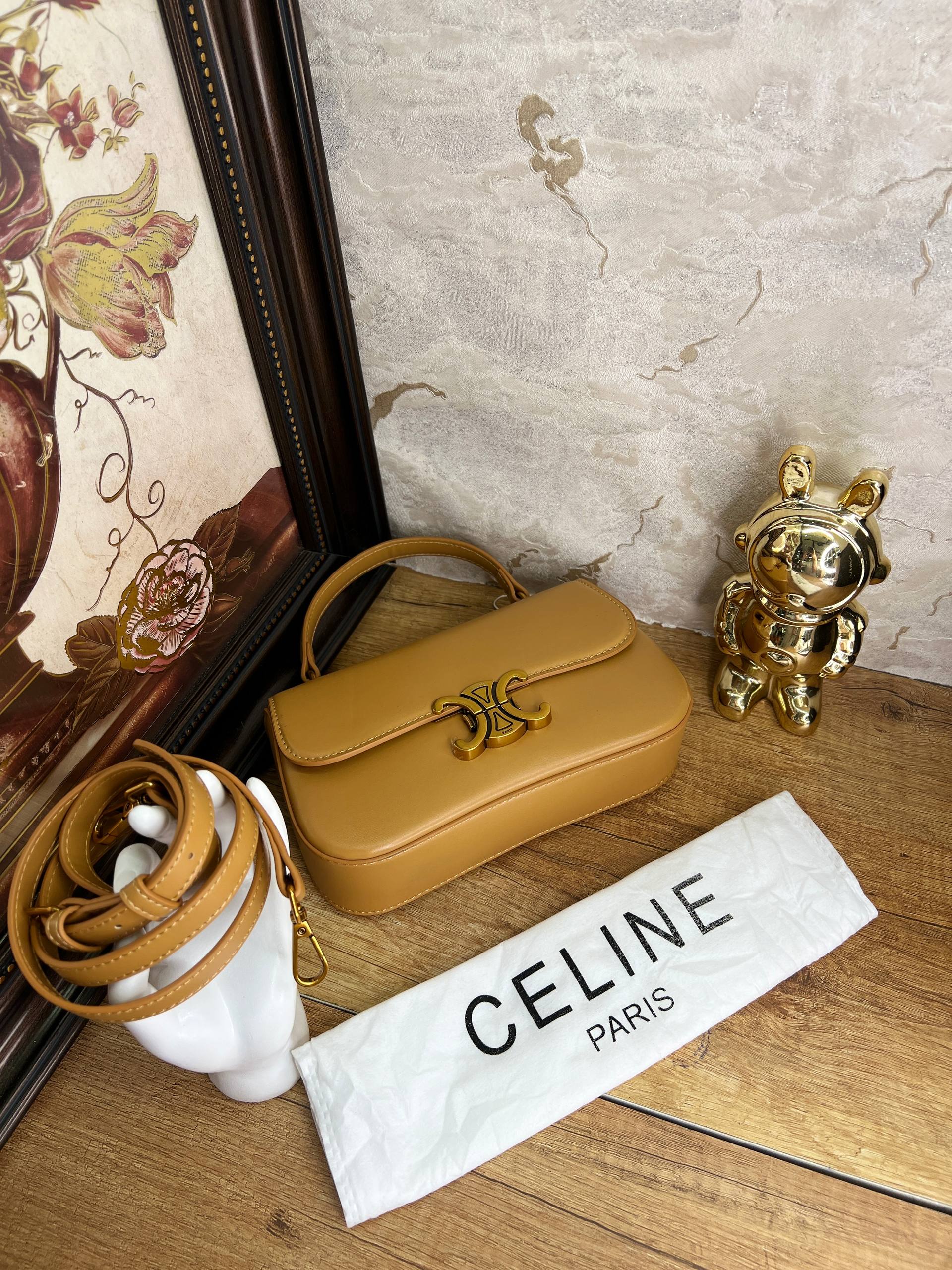 CÉLÏNÊ LOLA TEEN MODELE veau brillant