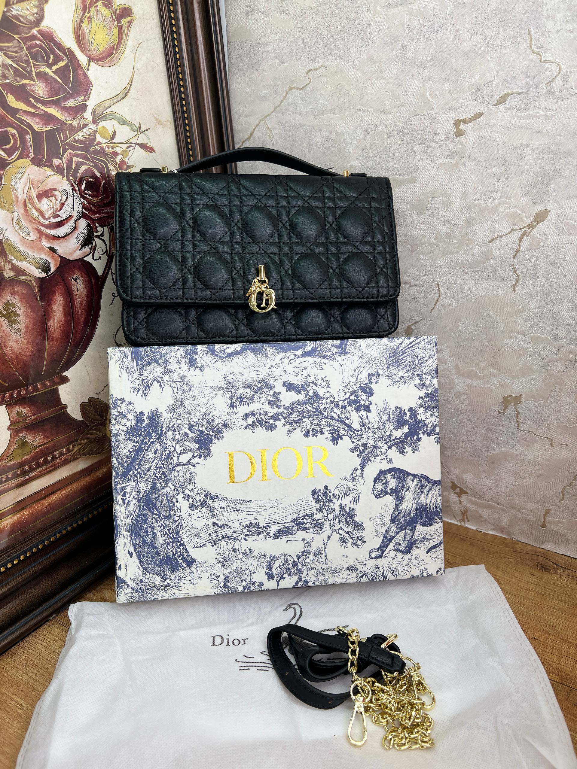 Sac Top Handle My Diôr 
d'agneau Cannage noir