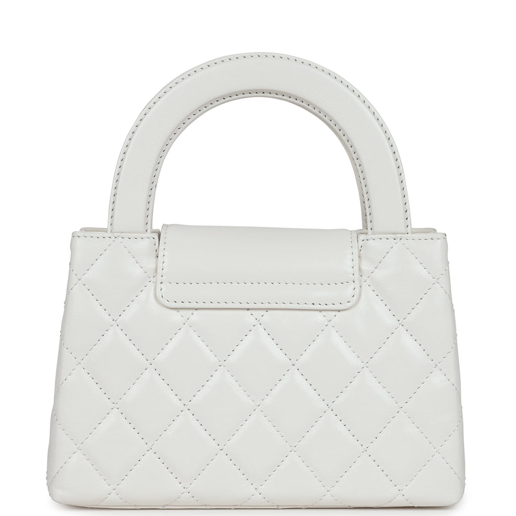Petit sac cabas Ch@nel Kelly  de veau vieilli blanc brillant