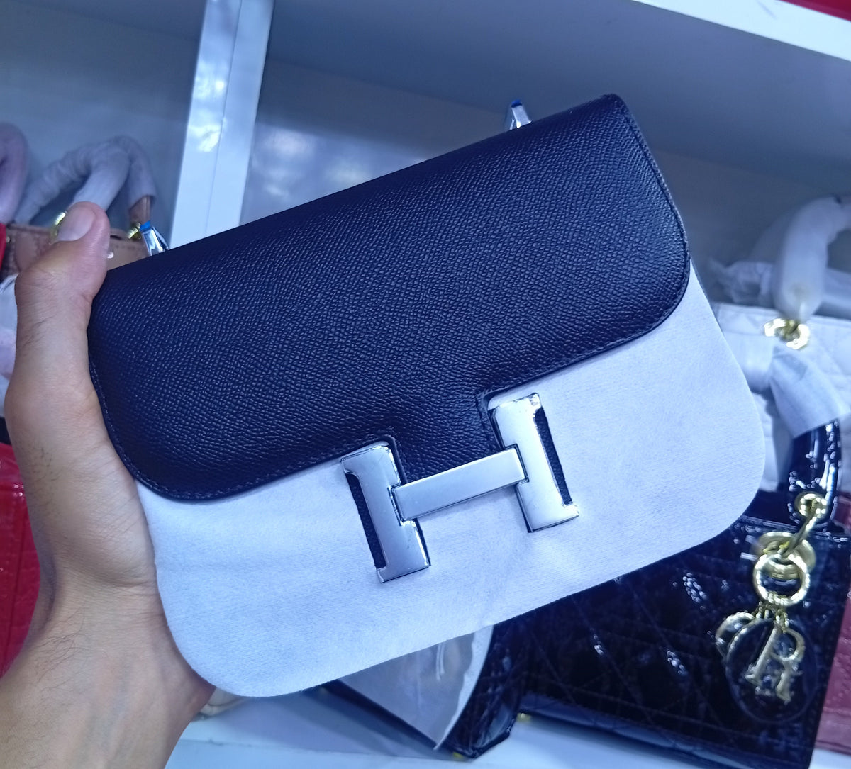 Sac Hermès Constance 18  Epsom noir et finitions en palladium