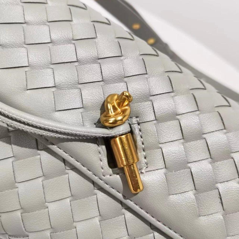 SAC À BANDOULIÈRE À NŒUDS TRESSÉS DORINA