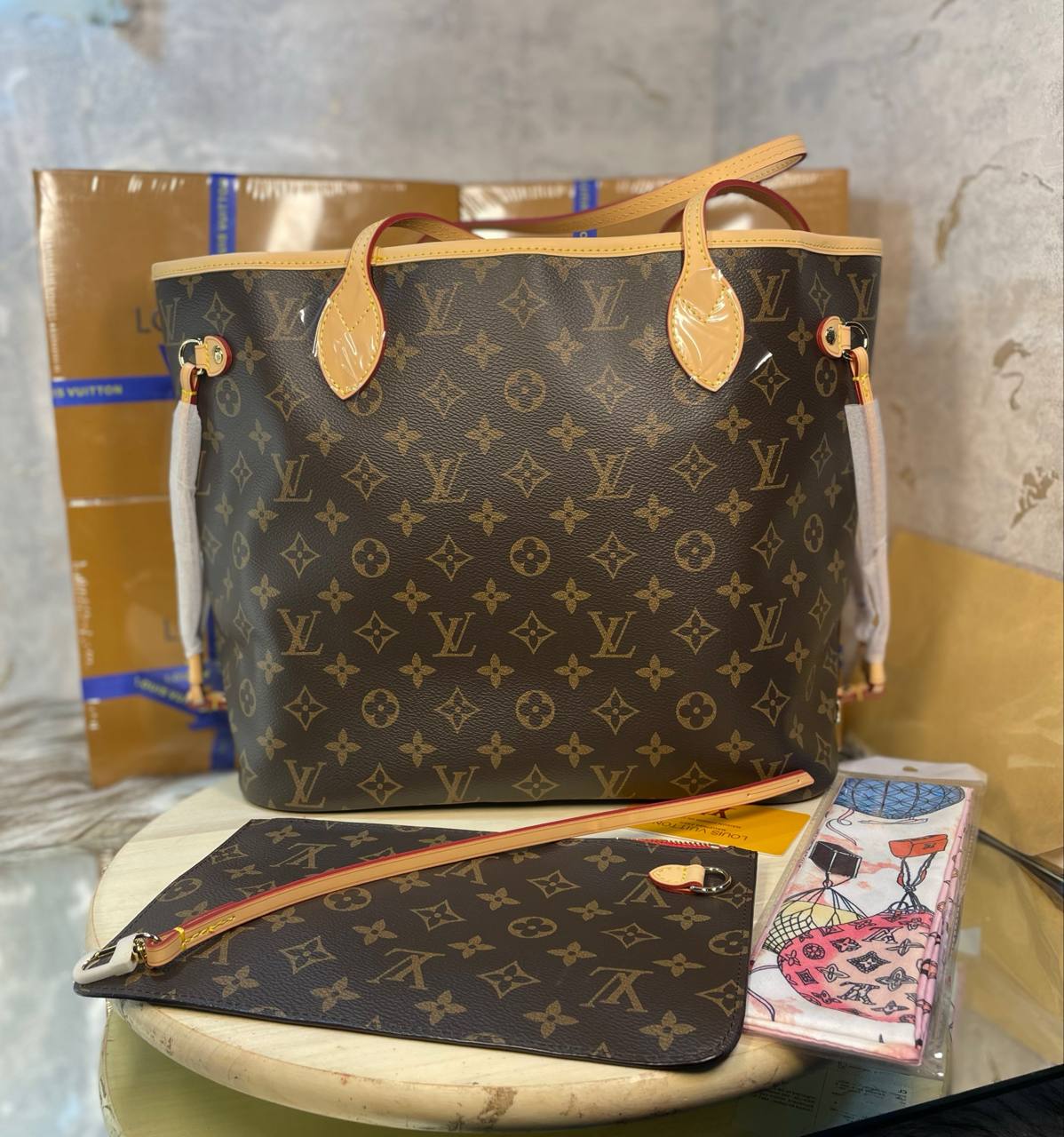 LV Sac Neverfull MM En cuir