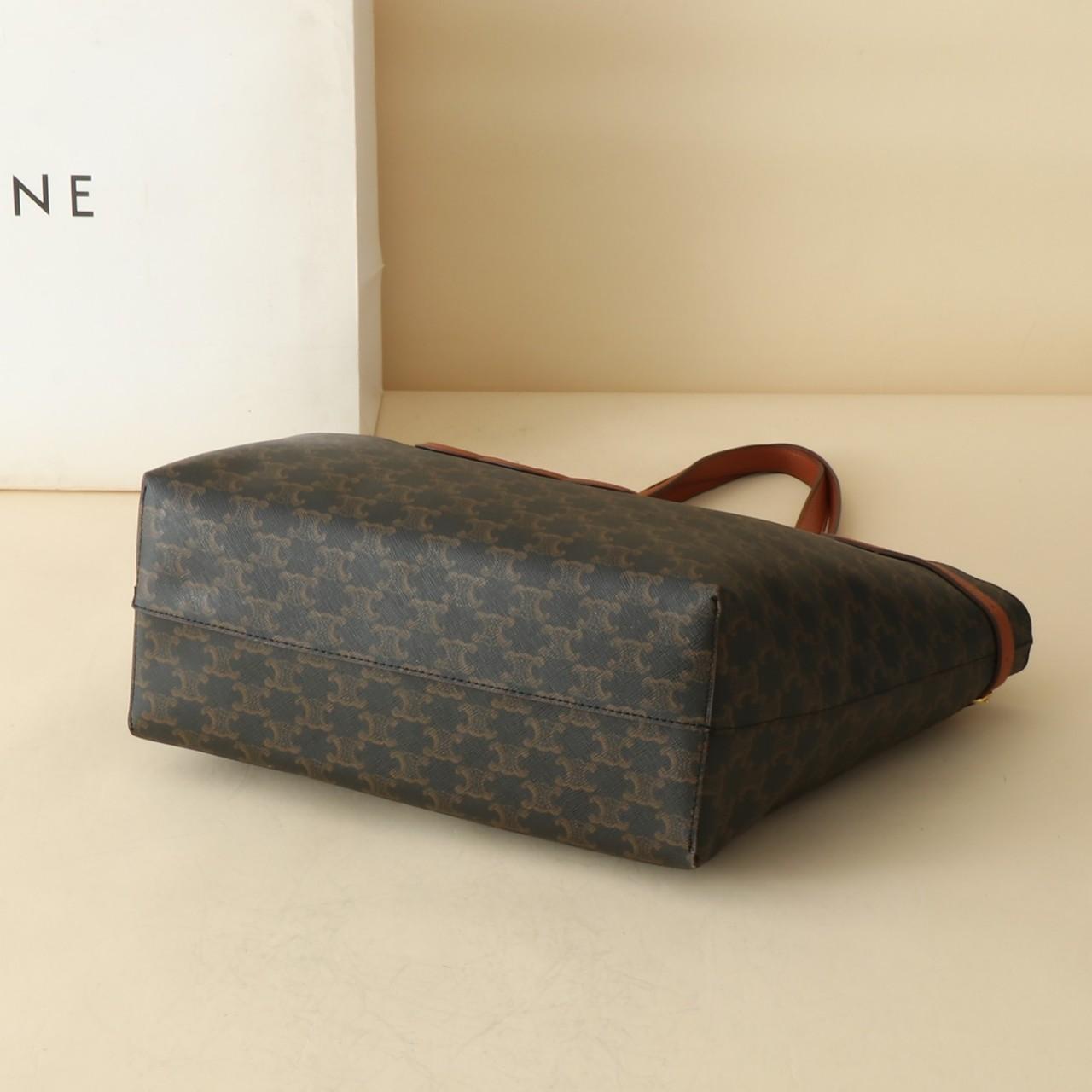 CÉLÏNÊ CABAS ANAÏS MOYEN MODELE TRIOMPHE veau grainé