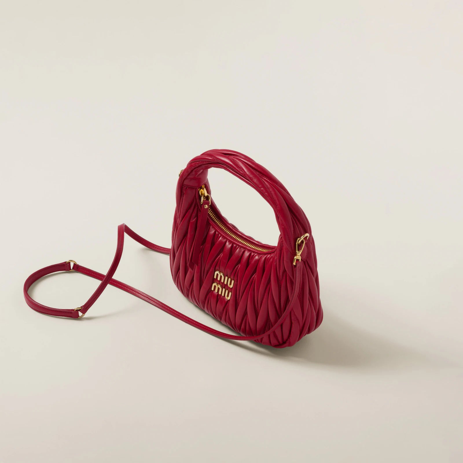 MIÛ MIÜ Sac hobo Wander  nappa matelassé