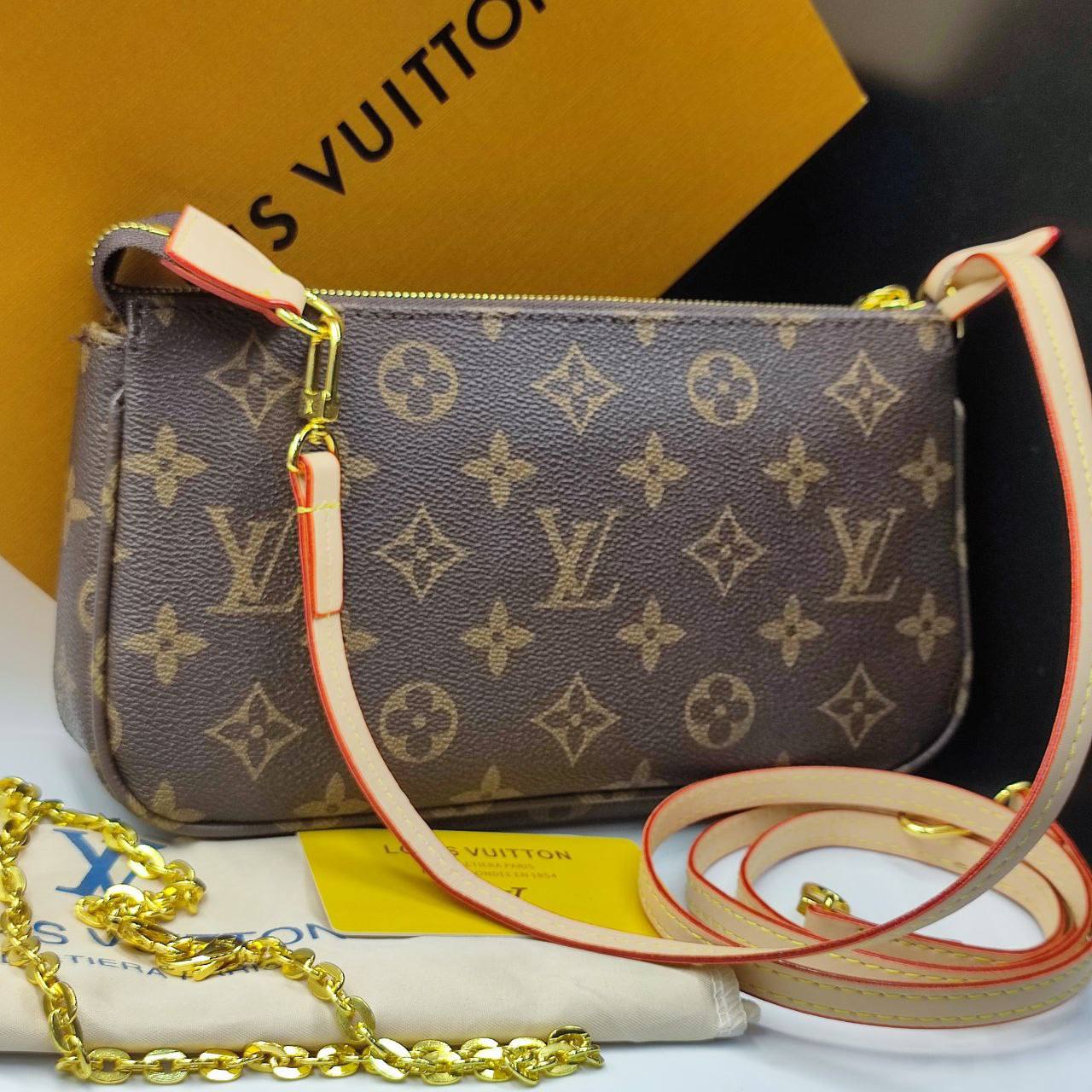 LV Pochette Accessoires