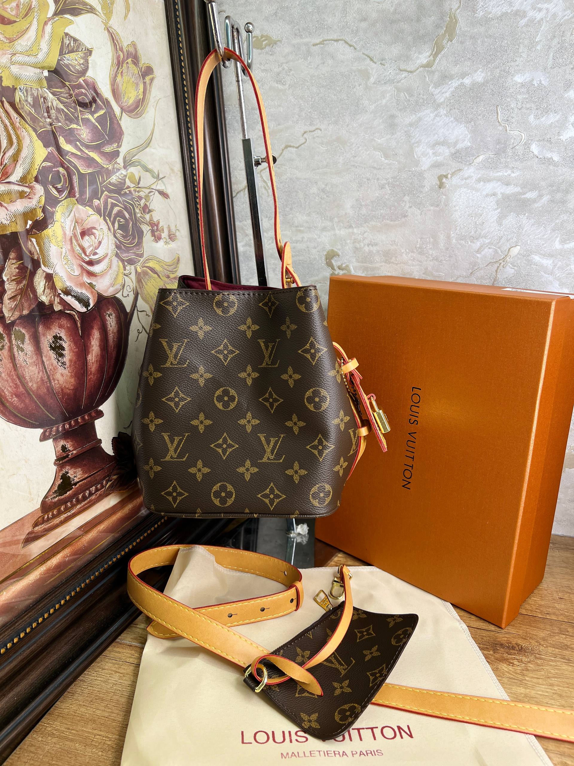 LV Sac All In BB