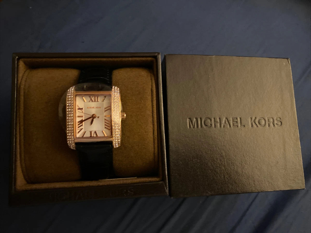 Montre Emery de Mich@el Kors à trois aiguilles, en cuir, Noir, MK2982