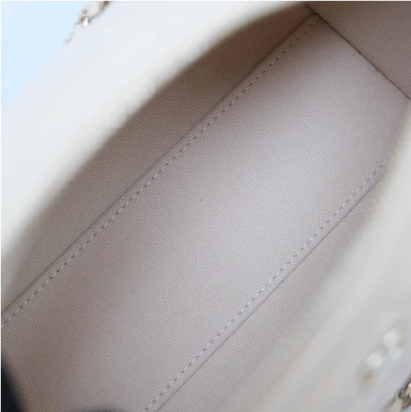 Sac Chanel Mini Bowling caviar beige – Bijouterie dorée