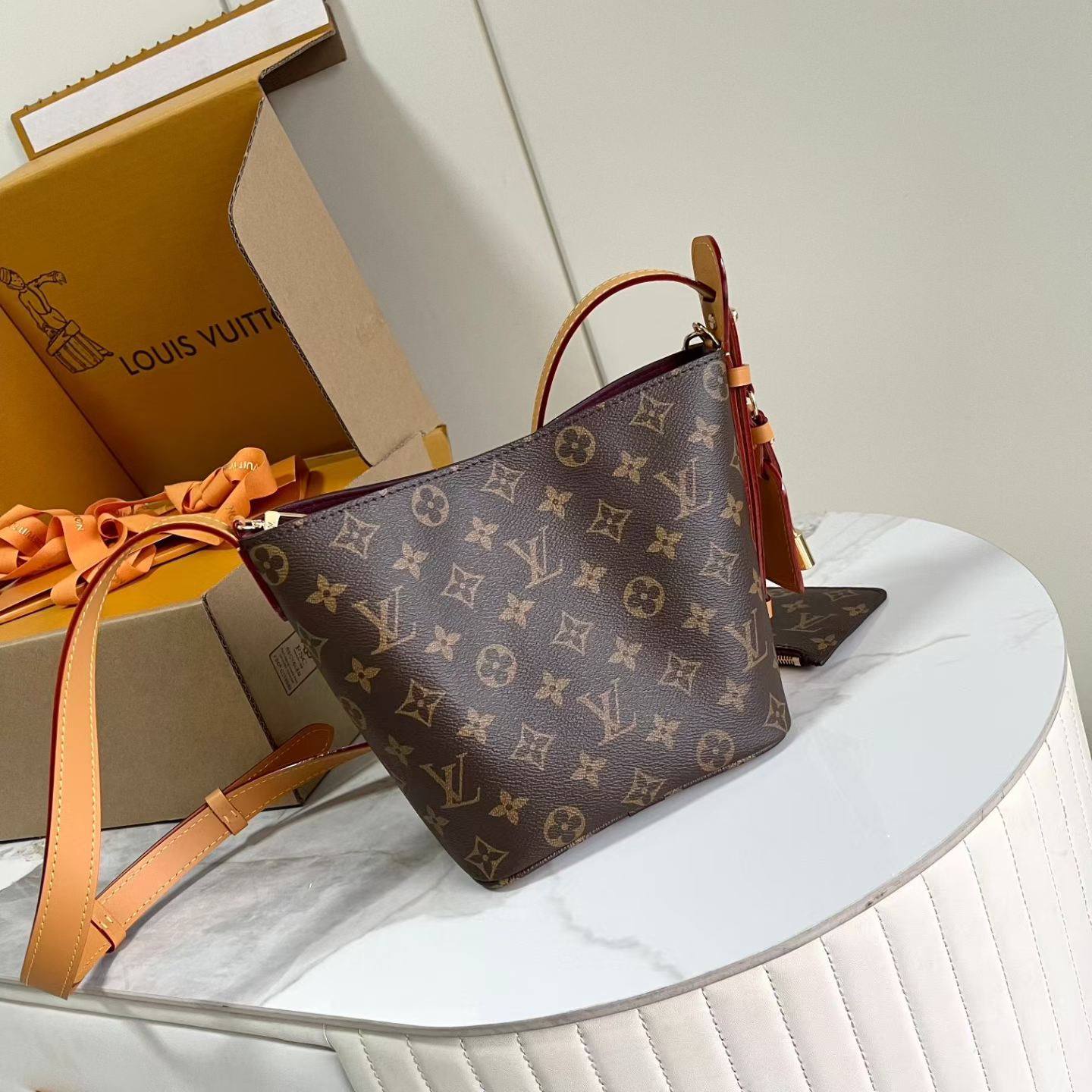 LV Sac All In BB