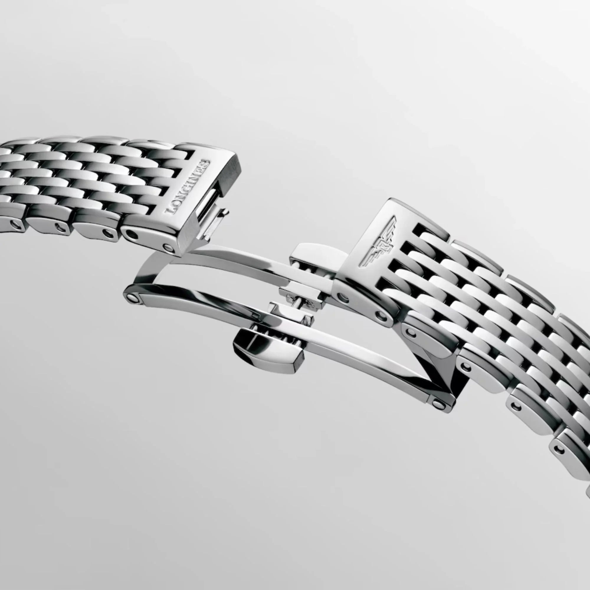Montre Longines La Grande Classique quartz cadran nacre index diamants bracelet acier 24 mm