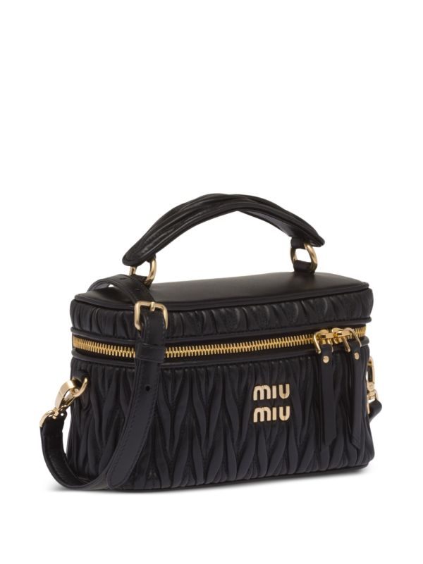 MIÛ MIÜ 
mini sac Nappa à design matelassé