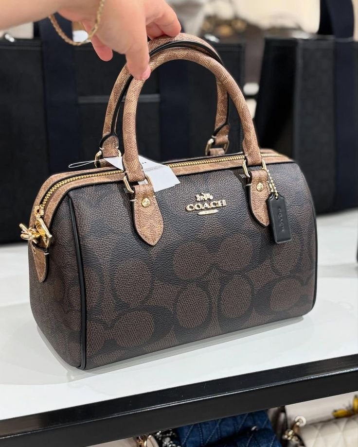 Co@ch Mini Sac Bandoulière Rowan En Maxi Toile Exclusive Unie